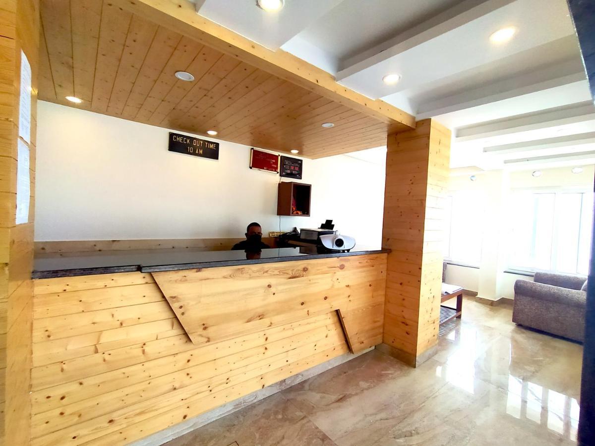 Hotel Samrat, Mussoorie Exterior photo
